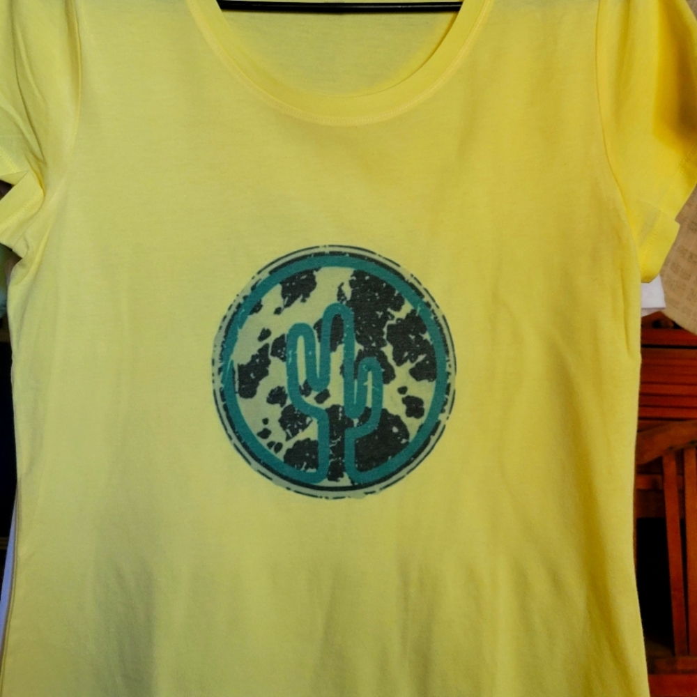 Graphic T